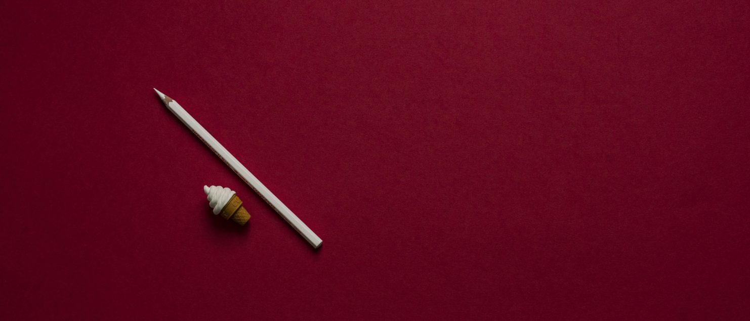 header-ce-i-asa-complicat-la-crearea-unui-logo