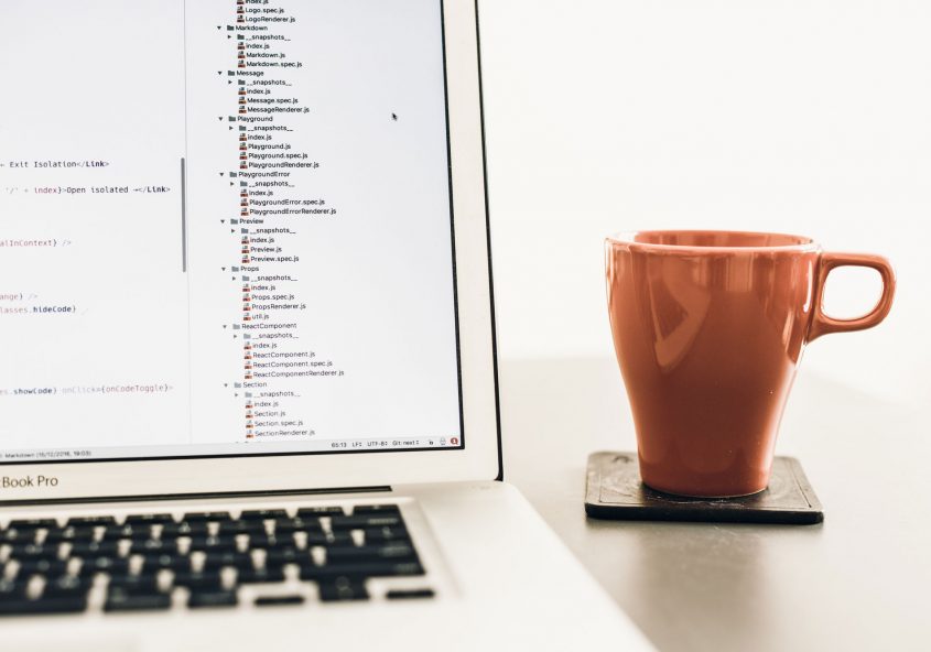 header-este-crearea-website-ului